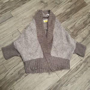 Soft Flip Sweater Wrap